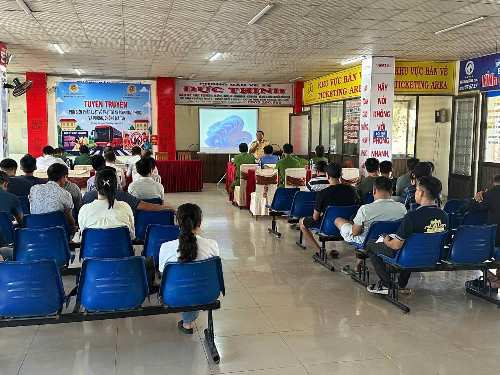 Bến xe Bến xe A Lưới